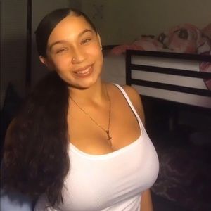 Meet your Posher, Jaylaine